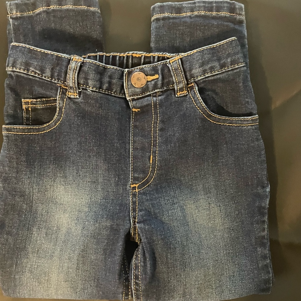 Garanimals jeans 5 T - NWT - excellent